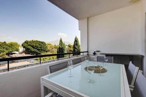 Apartamento Stunning Duplex 5 Minutes From Puerto Ban�s