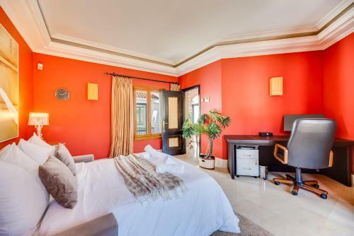 Apartamento Luxurious 7 Bdrm Frontline Golf Villa - Aloha Gardens