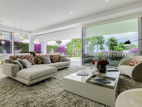 Fant�stica Villa Moderna En Rio Real