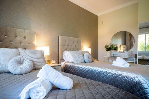Apartamento Fabulous Property In Elviria, Marbella With 24h Security