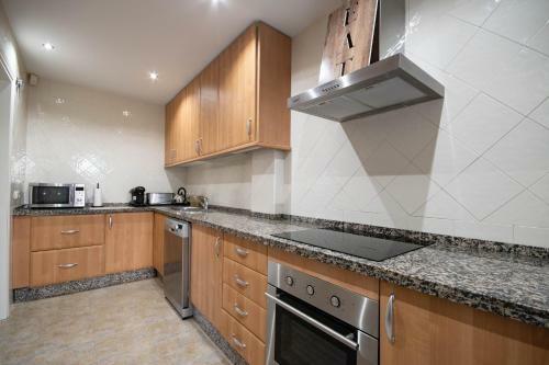 Apartamento Fabulous Property In Elviria, Marbella With 24h Security