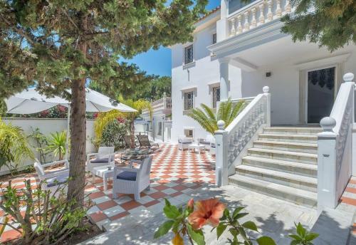 Villa Domus Vesta