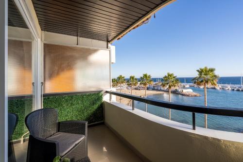 Apartamento Beachfront Studio With Stunning Sea Views