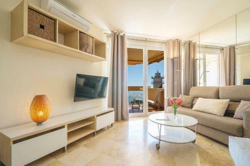 Apartamento Marbella 2000 Estudio En Paseo Mar�timo Wifi