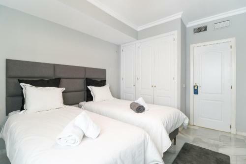 Bahia De Marbella Modern Apartment
