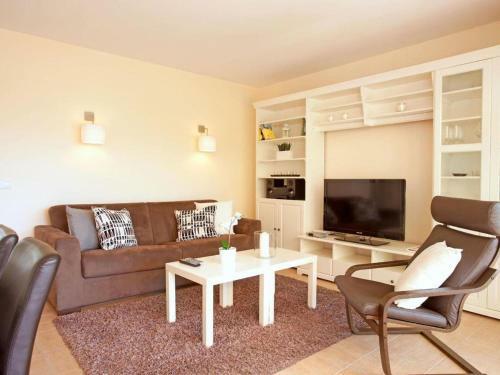Welcoming Holiday Home In Marbella With Garden