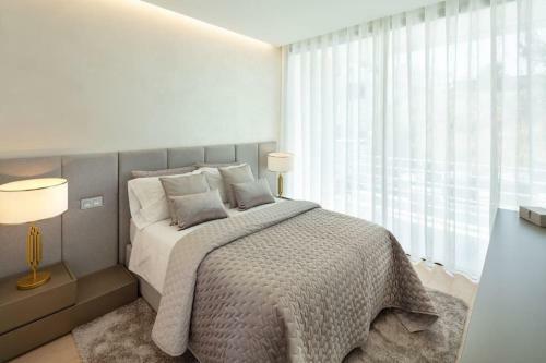 Amazing Modern Villa Located Mins From Beach Rdr234