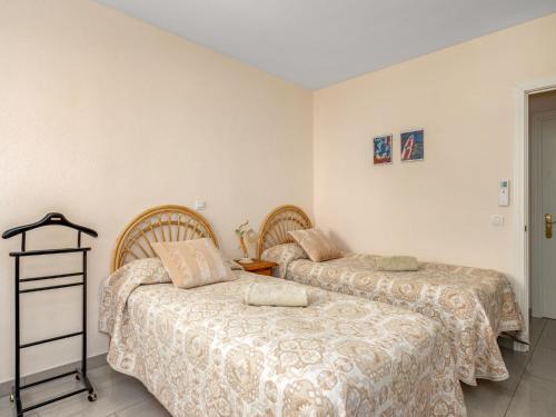 Apartment Caracas De Marbella By Interhome