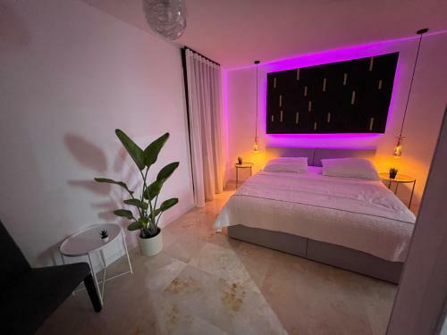 Apartamento Modern, Elite Hillside Home W/sea & Mountain Views