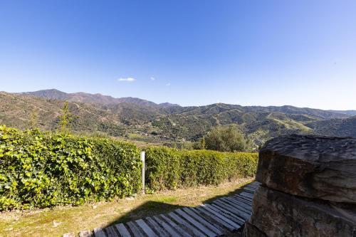 Apartamento Modern, Elite Hillside Home W/sea & Mountain Views