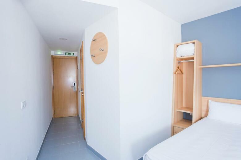 Hostal Alda Egues Rooms