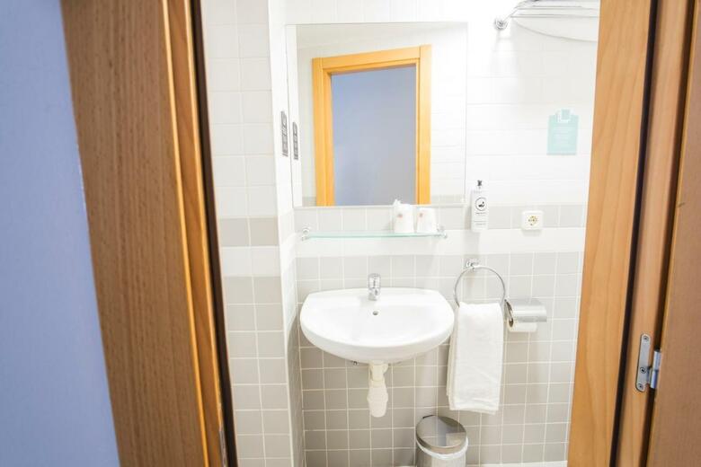 Hostal Alda Egues Rooms