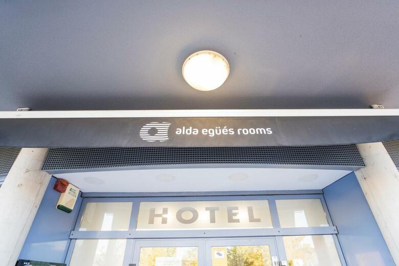 Hostal Alda Egues Rooms