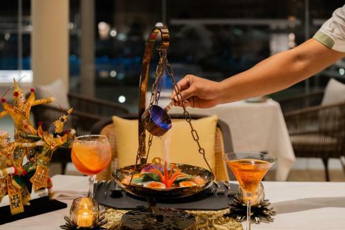 Hotel The Little Shore Khao Lak By Katathani