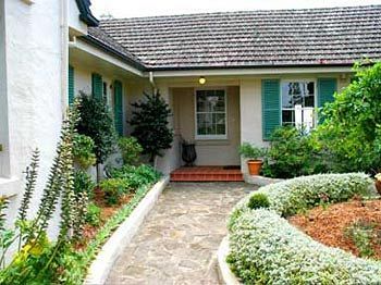 Motel Silvermere Guesthouse
