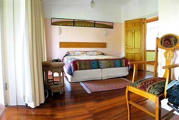 Motel Silvermere Guesthouse