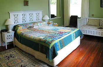 Motel Silvermere Guesthouse