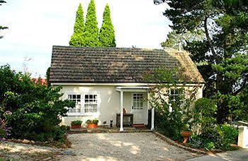 Motel Silvermere Guesthouse