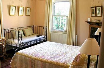 Motel Silvermere Guesthouse