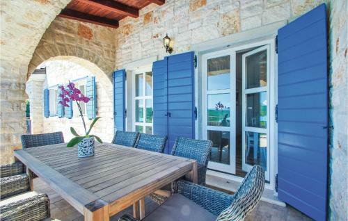 Holiday Home Suzan Bb V