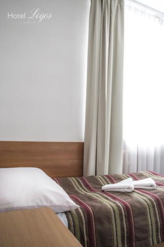Hotel Logos