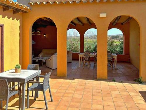 Mas�a Con Piscina En Costa Brava