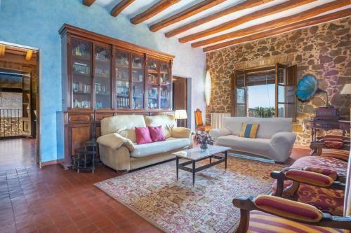 Mas�a Con Piscina En Costa Brava