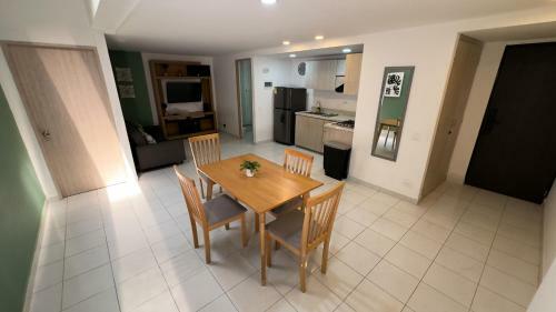 Espacioso Apartamento En El Poblado By Hoost