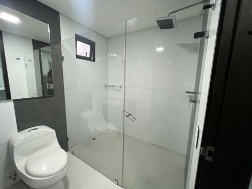 402 - Beautiful Apartament In Heart Of El Poblado