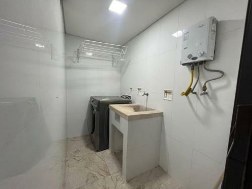 402 - Beautiful Apartament In Heart Of El Poblado
