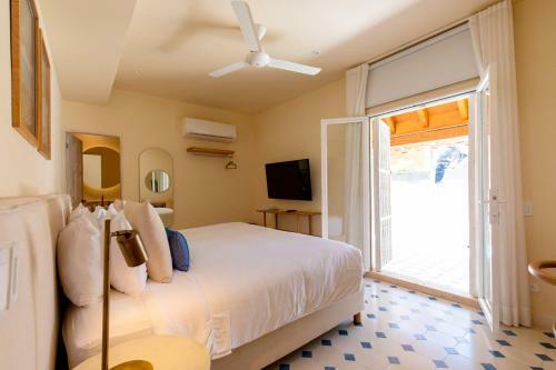 B Haus Hotel