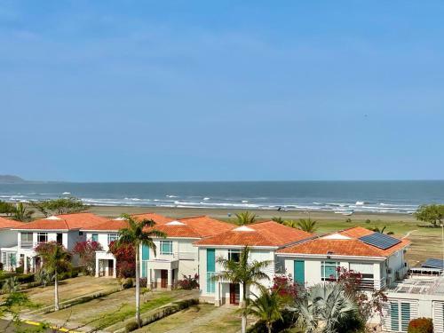 Casa Moderna Con Playa Cartagena