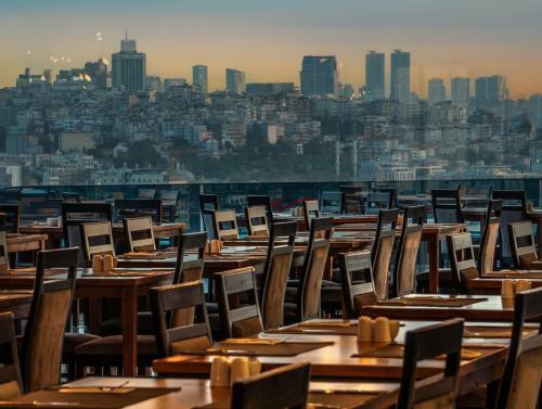 Demiray Hotel Old City