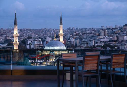 Demiray Hotel Old City