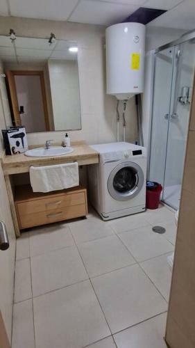 Apartamento Alojamiento Con Terraza 1b02 En La Playa De Vera.