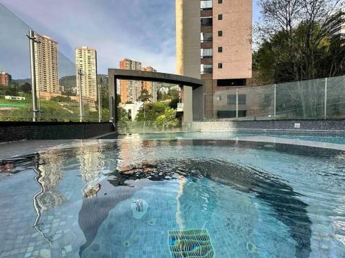 302 Spacious Apartment Nice View In El Poblado
