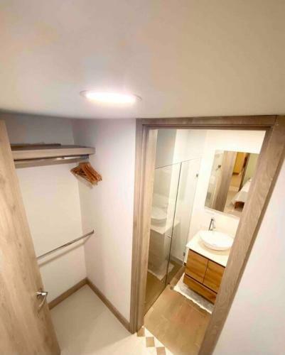 Apartamento New Apto In Convenient Location With Parking