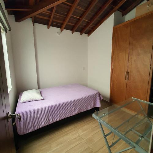 Apartamento Amoblado Barrio Primavera. Tranquilo Y C�modo