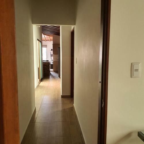 Apartamento Amoblado Barrio Primavera. Tranquilo Y C�modo