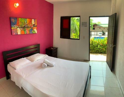 Albergue La Masia Hostal