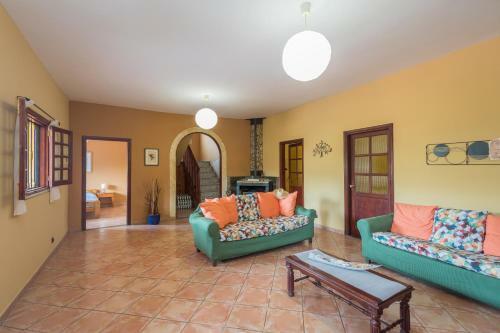Villa Casa Besan - 6br Private Pool, Terrace & Parking