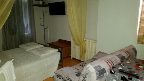 Hotel H�tel Des Touristes
