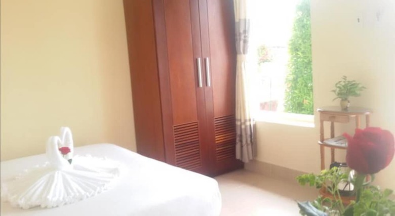 Tay Ho Hotel