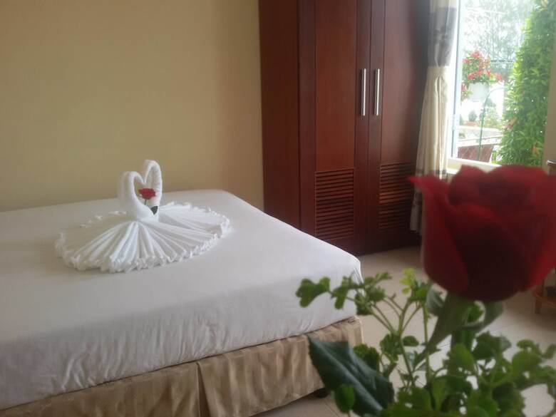 Tay Ho Hotel