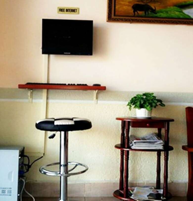 Tay Ho Hotel