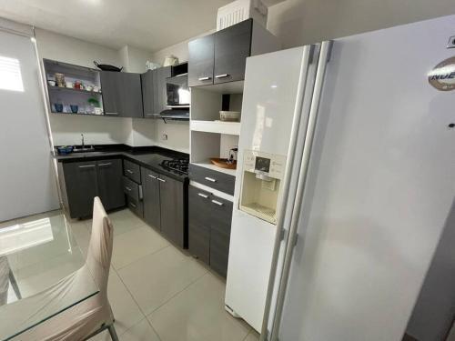 Amplio Apartamento En El Centro!