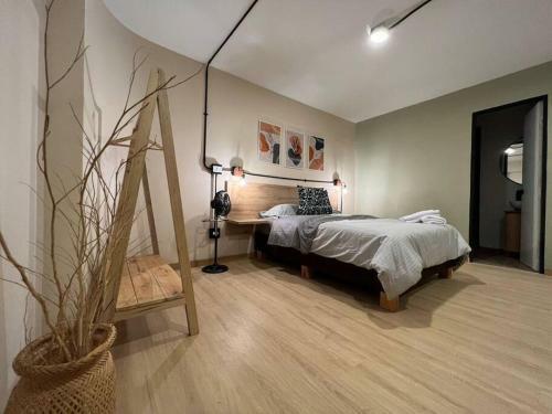 Apartamento En Planta Baja Cerca A Laureles Nid103