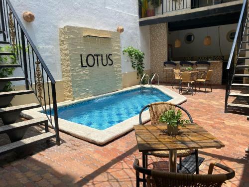Lotus Hotel