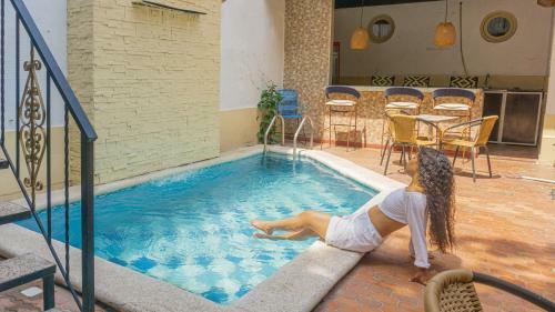 Lotus Hotel