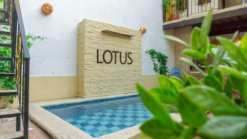 Lotus Hotel